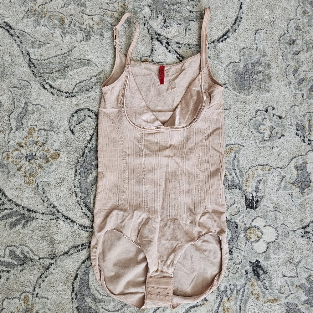 Spanx bodysuit